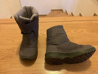 Detske zimni snehule vel.29