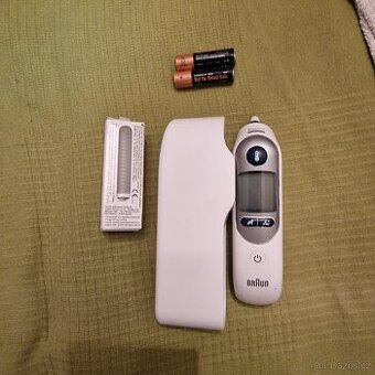 Braun ThermoScan 7+ IRT6525 Age PrecisionR ušní teploměr