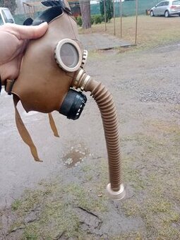 Dětská civilní plynová maska DM-1