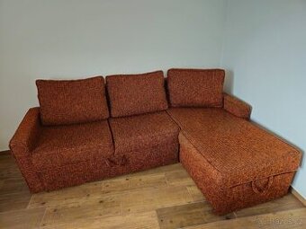 Rozkládací gauč s úložným prostorem