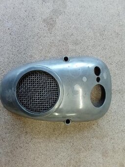 ČZ 125C kryt karburátoru