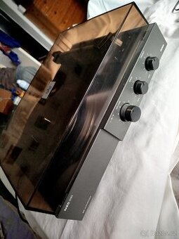 Stereofonní gramofon Tesla NZC 030, funkční