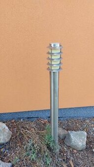 Stojanové nerezové světlo- venkovní