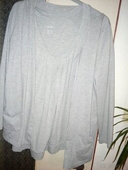 Lehký svetřík vel.XL