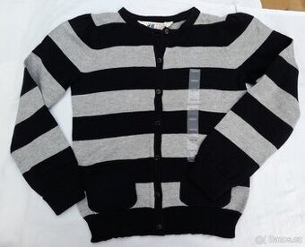 ROZEPINACI SVETR 4-6 let