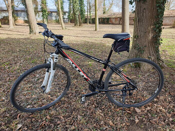 Trekingové kolo Amulet Route 40 na postavu 165-170cm