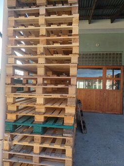 Dřevěné palety