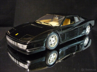 Ferrari Testarossa 1984 černé Bburago 1/18