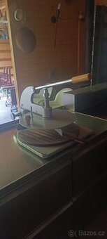 Kráječ na pizzu - profi