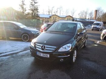 Mercedes B180