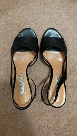 Plesové kožené sandálky DESKA