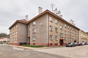 Prodej bytu 3+1 s garáží v Trutnově