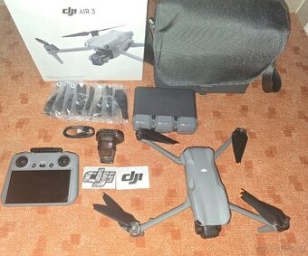Dron DJI Air 3 Fly More Combo