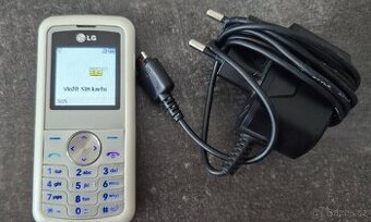LG KP100