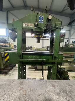 72. Hydraulický montážní lis CDM 80