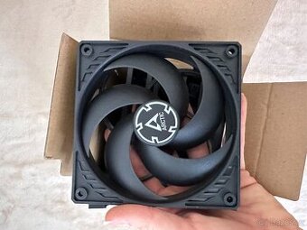 Ventilátor Arctic Cooling P12