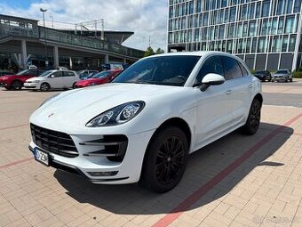 Porsche Macan Turbo 2015 400HP 3.6 V6 Top stav