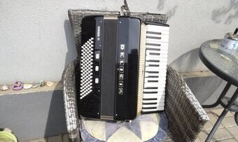 Prodám akordeon delicie CARMEN 96 basů 3 hlas