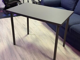 Ikea stůl