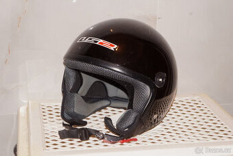 Helma na motorku M motocyklová přilba na skůtr vel M 57-58cm
