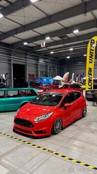 Ford Fiesta ST180