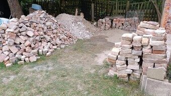 Tříděná suť ke zpevnění či závozu