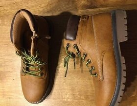 Kotníkové boty, Baťa - vel.37
