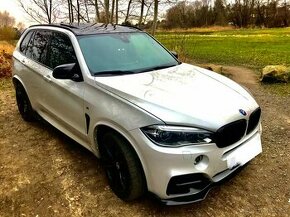 BMW X5 M50d 280kw nový motor xdrive nové ČR bílá perleť