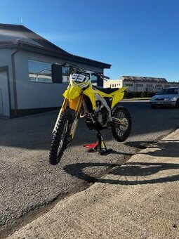 Suzuki RM-Z 250 (2023)