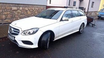 Mercedes Benz E220 combi