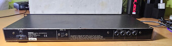 Reverb Yamaha REV100, mikrofon Shure Beta 58A