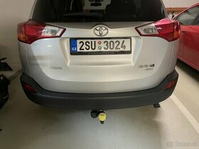 Výztuha zadního nárazníku Toyota Rav 4