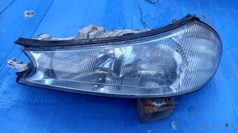 Ford mondeo ,,svetlo