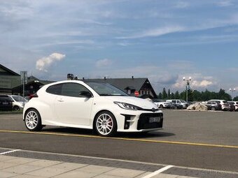 Toyota Yaris GR 4×4 DYNAMIC+SPORT 6MT-LED-DPH
