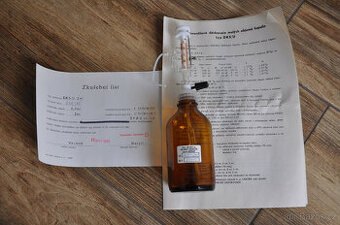 Laboratorní dávkovač kapalin - 1
