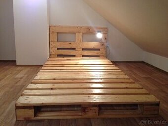 Postel z palet (225x120cm) + futon kokos a bavlna s potahem