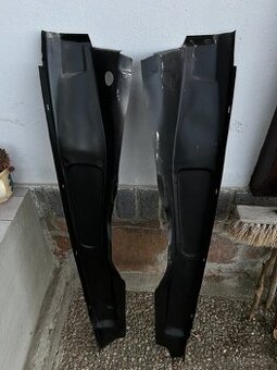 Škoda Felicia podélník předního podběhu, nový - 1