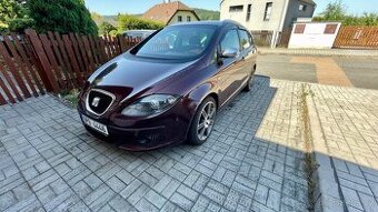 Seat Altea XL 2.0 TDI (103 kW) – Automat, pojízdné
