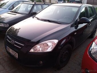 Prodám Kia Ceed