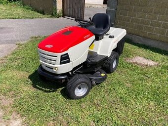 Zahradní traktor Toro , Karsit
