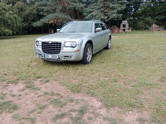 Chryser 300C 3.5 180kw 4x4