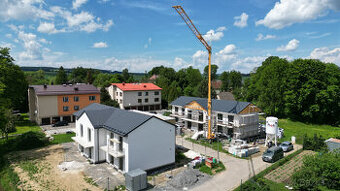 Věžový jeřáb LIEBHERR 32H - pronájem