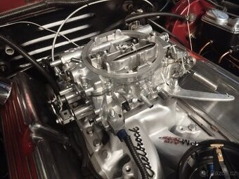 Edelbrock/AVS 600 - 1