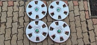 Poklice - kryty kol Originál Škoda velikost 15" 5E0 601 147