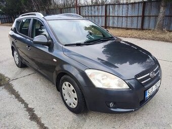 LEVNÁ PŮJČOVNA AUT, PRONÁJEM VOZIDLA