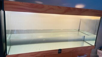 Akvárium + podstavná skříňka na míru