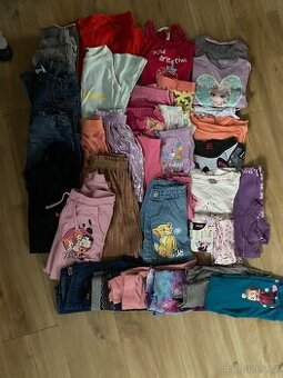 Obleceni set vel 128