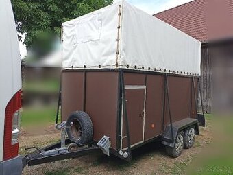 Přepravník na dva koně