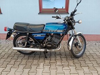 Yamaha rd 250