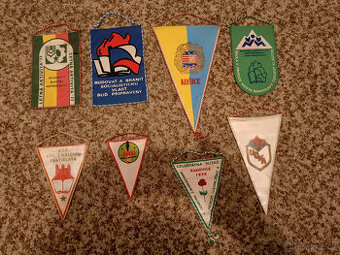 Staré socialistické vlaječky